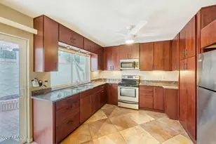 7111 E Buena Terra Way, Paradise Valley, AZ 85253 - Photo 9