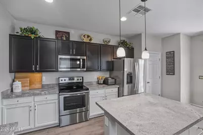 18195 W Ida Lane, Surprise, AZ 85387 - Photo 11