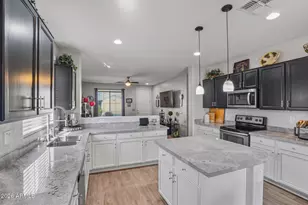 18195 W Ida Ln, Surprise, AZ 85387 - Photo 11