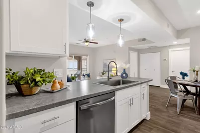 13700 N Fountain Hills Boulevard #212, Fountain Hills, AZ 85268 - Photo 7