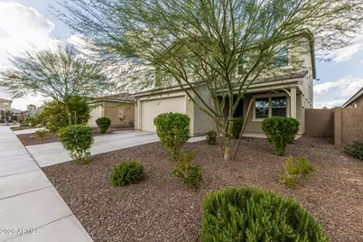 17334 W Pershing Street, Surprise, AZ 85388 - Photo 3