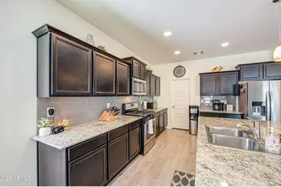 20221 N Grantham Road, Maricopa, AZ 85138 - Photo 7