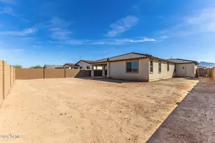 12368 W Pkwy Ln, Avondale, AZ 85323 - Photo 35
