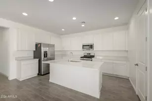 12368 W Pkwy Ln, Avondale, AZ 85323 - Photo 5