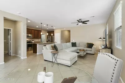 12041 W Cottontail Lane, Peoria, AZ 85383 - Photo 13