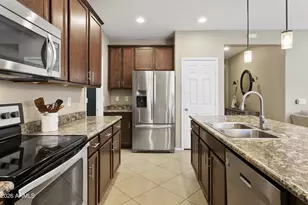 12041 W Cottontail Ln, Peoria, AZ 85383 - Photo 9
