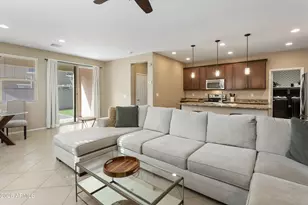 12041 W Cottontail Ln, Peoria, AZ 85383 - Photo 11