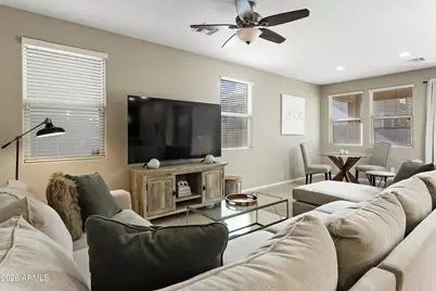 12041 W Cottontail Lane, Peoria, AZ 85383 - Photo 3