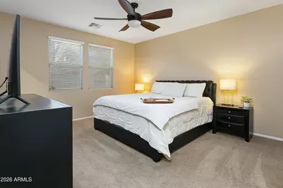 12041 W Cottontail Lane, Peoria, AZ 85383 - Photo 13