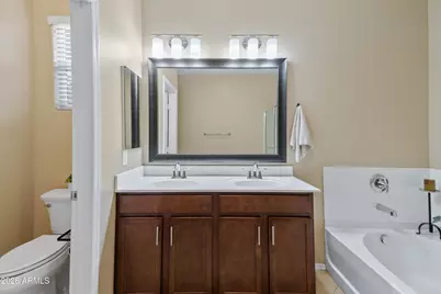 12041 W Cottontail Lane, Peoria, AZ 85383 - Photo 15