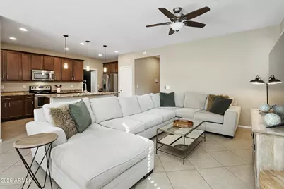 12041 W Cottontail Lane, Peoria, AZ 85383 - Photo 9