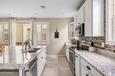 2754 S Harmony Avenue, Gilbert, AZ 85295 - Photo 9