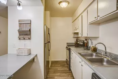 2641 W Butler Drive W #75, Phoenix, AZ 85051 - Photo 3