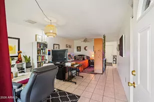 10529 W Wheatridge Dr, Sun City, AZ 85373 - Photo 9