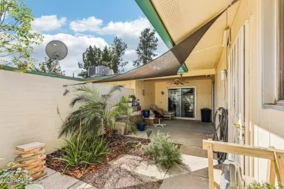 10529 W Wheatridge Drive, Sun City, AZ 85373 - Photo 21