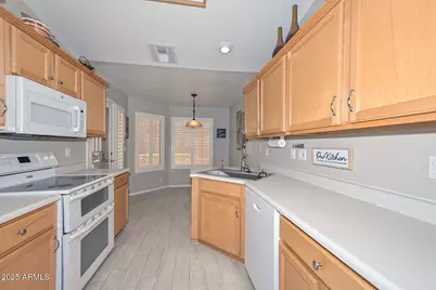 19405 N 83rd Drive, Peoria, AZ 85382 - Photo 11