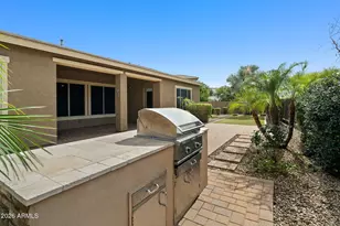 5088 S Wade Dr, Gilbert, AZ 85298 - Photo 9