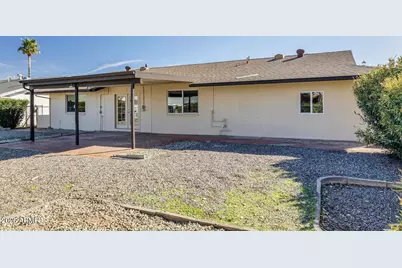 10602 W Cumberland Drive, Sun City, AZ 85351 - Photo 25