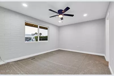 10602 W Cumberland Drive, Sun City, AZ 85351 - Photo 17