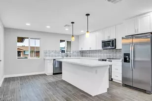 10602 W Cumberland Dr, Sun City, AZ 85351 - Photo 1