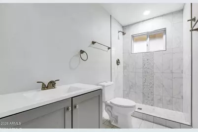 10602 W Cumberland Drive, Sun City, AZ 85351 - Photo 5