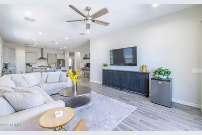 21636 N 59th Street, Phoenix, AZ 85054 - Photo 9
