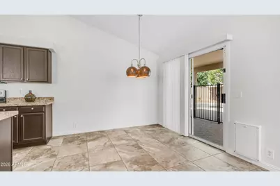 8944 W Fullam Street, Peoria, AZ 85382 - Photo 9