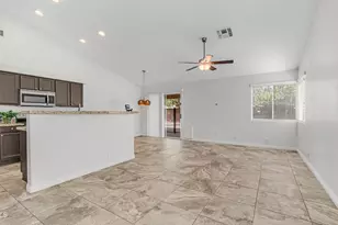 8944 W Fullam St, Peoria, AZ 85382 - Photo 7