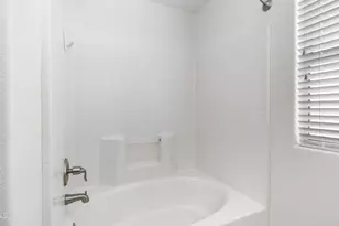 8944 W Fullam St, Peoria, AZ 85382 - Photo 23