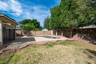 8944 W Fullam St, Peoria, AZ 85382 - Photo 27