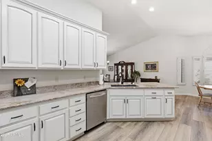 9402 E Jadecrest Dr, Sun Lakes, AZ 85248 - Photo 19