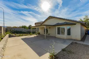 5623 S 27th Dr, Phoenix, AZ 85041 - Photo 29