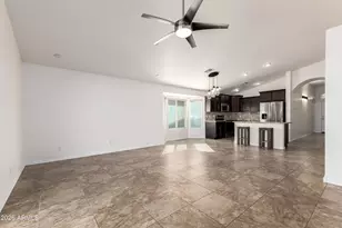 5623 S 27th Dr, Phoenix, AZ 85041 - Photo 5