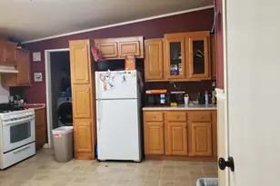 650 E Busby Dr, Sierra Vista, AZ 85635 - Photo 9