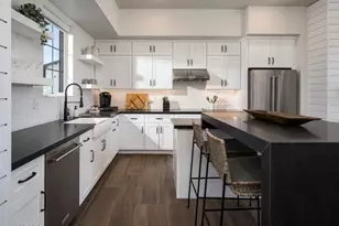 11800 N Greenwich Blvd, Surprise, AZ 85388 - Photo 7