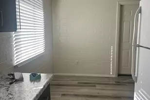 5222 S 13th Way, Phoenix, AZ 85040 - Photo 5