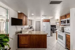 2122 Leisure World, Mesa, AZ 85206 - Photo 15