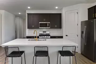 25540 N 77th Dr, Peoria, AZ 85383 - Photo 9