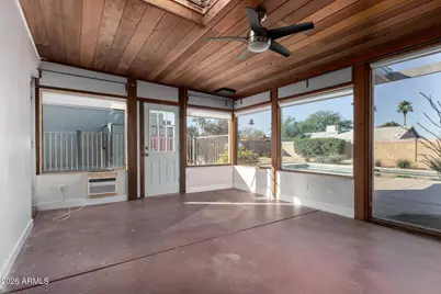 4618 S Calle Los Cerros Drive, Tempe, AZ 85282 - Photo 9