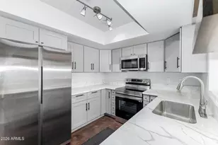 4618 S Calle Los Cerros Dr, Tempe, AZ 85282 - Photo 9