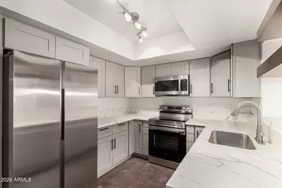 4618 S Calle Los Cerros Drive, Tempe, AZ 85282 - Photo 5