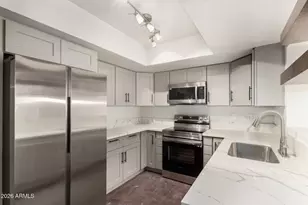 4618 S Calle Los Cerros Dr, Tempe, AZ 85282 - Photo 5