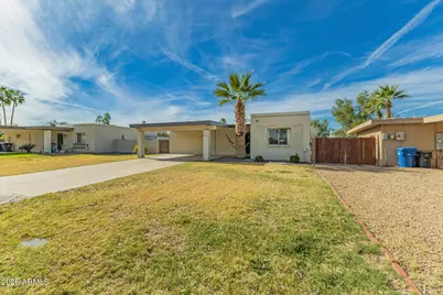 4618 S Calle Los Cerros Drive, Tempe, AZ 85282 - Photo 3