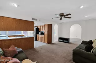 2035 W Gila Ln, Chandler, AZ 85224 - Photo 11