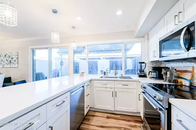 4243 N Miller Road, Scottsdale, AZ 85251 - Photo 9