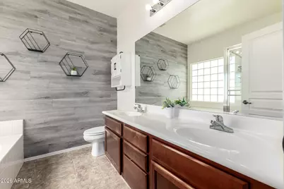 11729 W Jefferson Street, Avondale, AZ 85323 - Photo 17