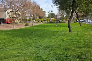 2727 N Price Rd, Chandler, AZ 85224 - Photo 35