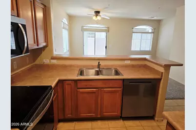 2727 N Price Road #35, Chandler, AZ 85224 - Photo 9