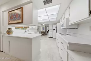 9413 W Spanish Moss Ln, Sun City, AZ 85373 - Photo 9