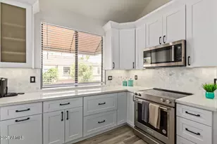 8989 N Gainey Center Dr, Scottsdale, AZ 85258 - Photo 63